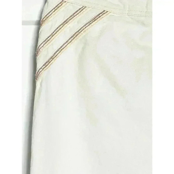 Free People Over the Rainbow Cream Flare Jeans with Embroidery on Hip~Size 29 - Picture 7 of 10